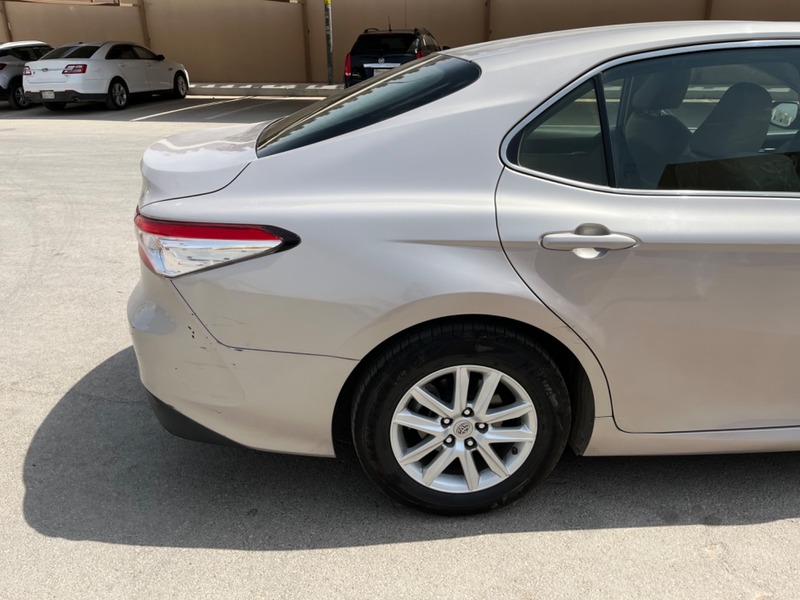 Used 2019 Toyota Camry for sale in Riyadh