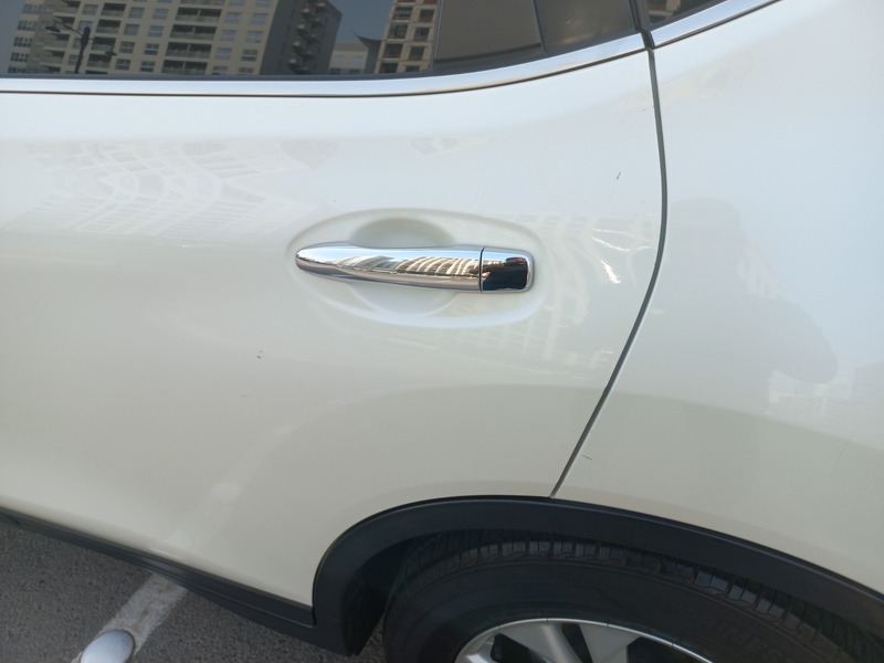 Used 2017 Nissan X-Trail for sale in Dubai