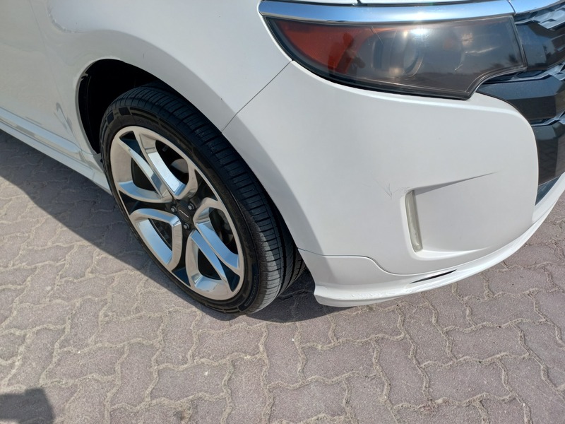Used 2011 Ford Edge for sale in Abu Dhabi