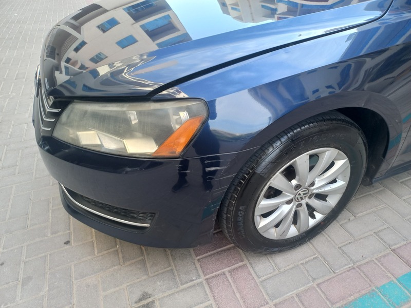 Used 2013 Volkswagen Passat for sale in Dubai