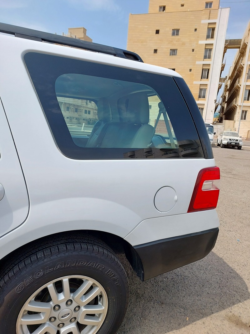 Used 2013 Ford Expedition for sale in Jeddah