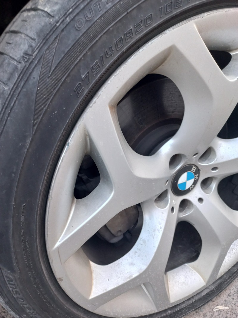 Used 2012 BMW X6 for sale in Abu Dhabi