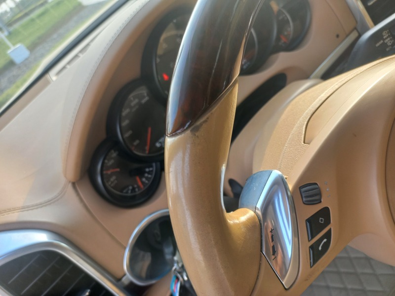 Used 2011 Porsche Cayenne Turbo for sale in Dubai