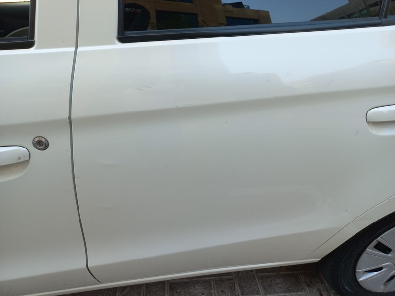 Used 2014 Mitsubishi Attrage for sale in Dubai