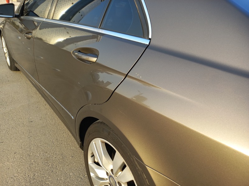 Used 2012 Mercedes E300 for sale in Abu Dhabi
