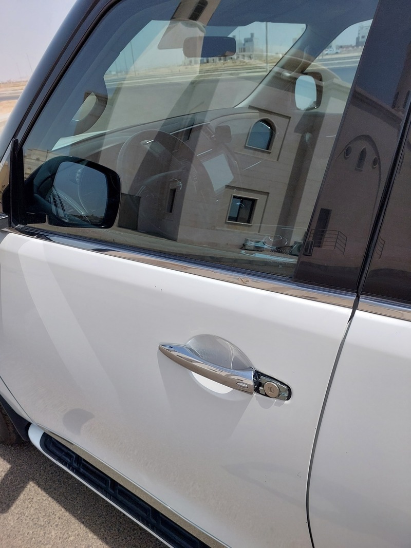 Used 2021 Nissan Patrol for sale in Jeddah