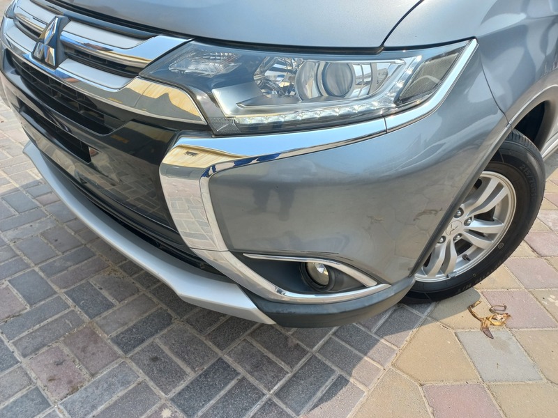 Used 2017 Mitsubishi Outlander for sale in Dubai