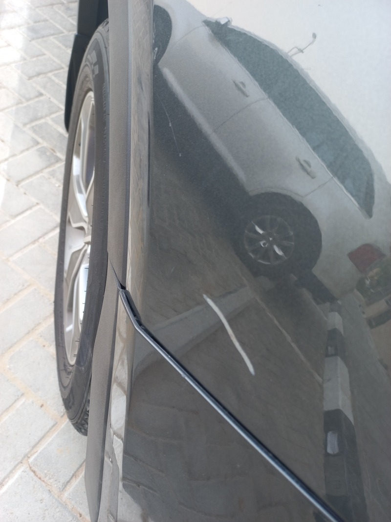 Used 2014 Hyundai Grand Santa Fe for sale in Abu Dhabi