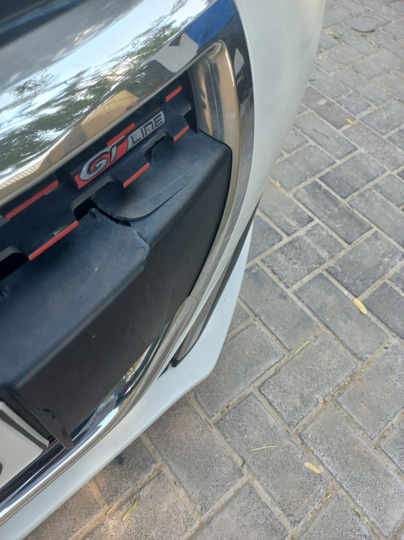 Used 2016 Peugeot 208 for sale in Abu Dhabi