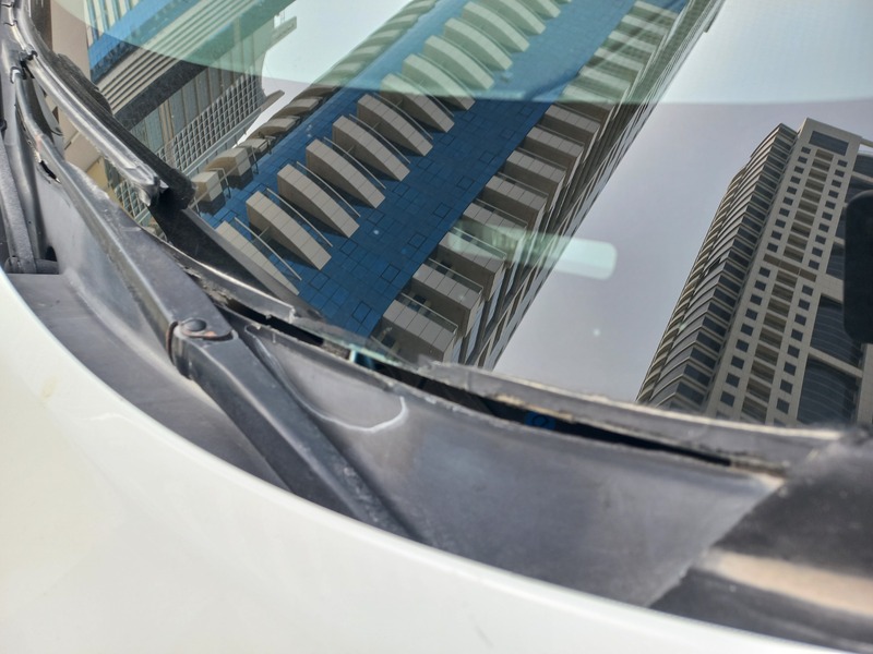 Used 2014 Renault Koleos for sale in Dubai