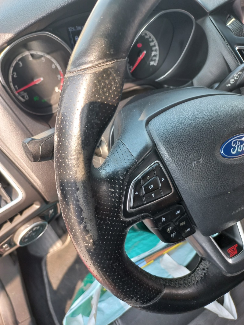 Used 2016 Ford Focus for sale in Sharjah