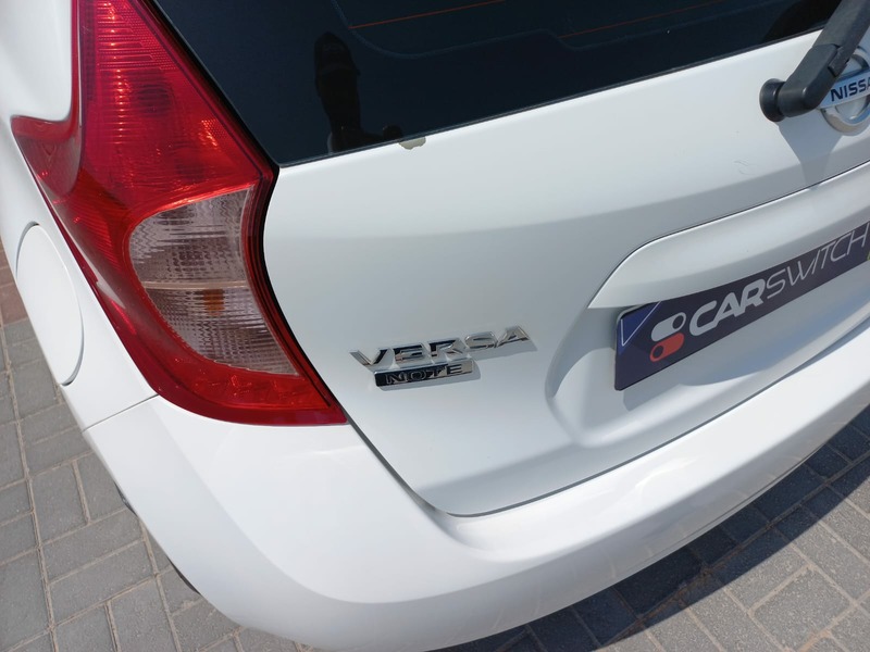 Used 2016 Nissan Versa for sale in Abu Dhabi