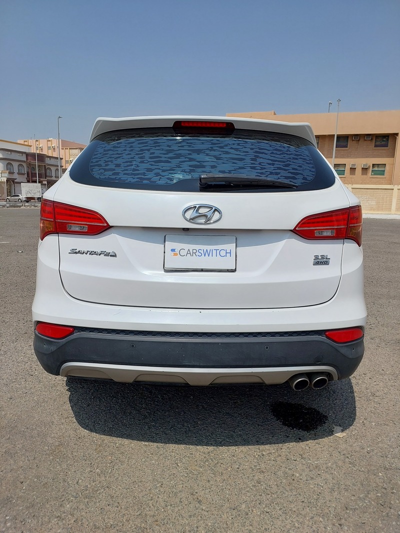 Used 2015 Hyundai Santa Fe for sale in Jeddah