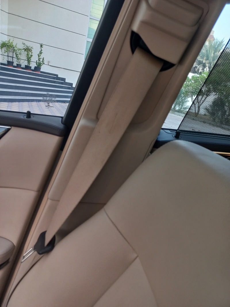Used 2016 Mercedes E300 for sale in Abu Dhabi