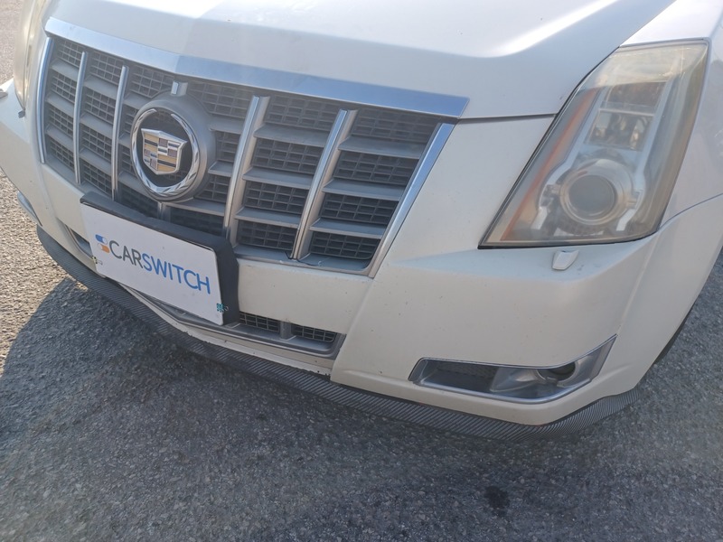 Used 2012 Cadillac CTS for sale in Dammam
