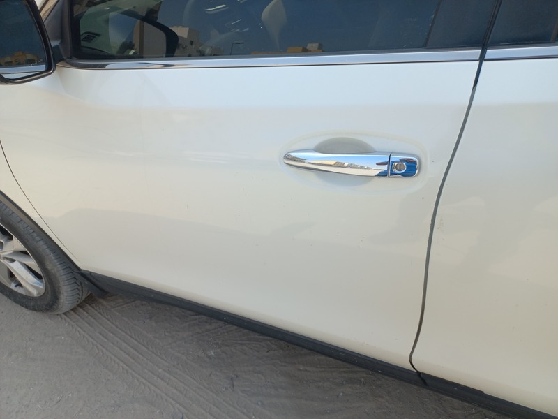 Used 2015 Nissan X-Trail for sale in Sharjah