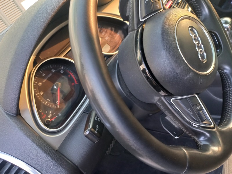 Used 2012 Audi Q7 for sale in Dubai