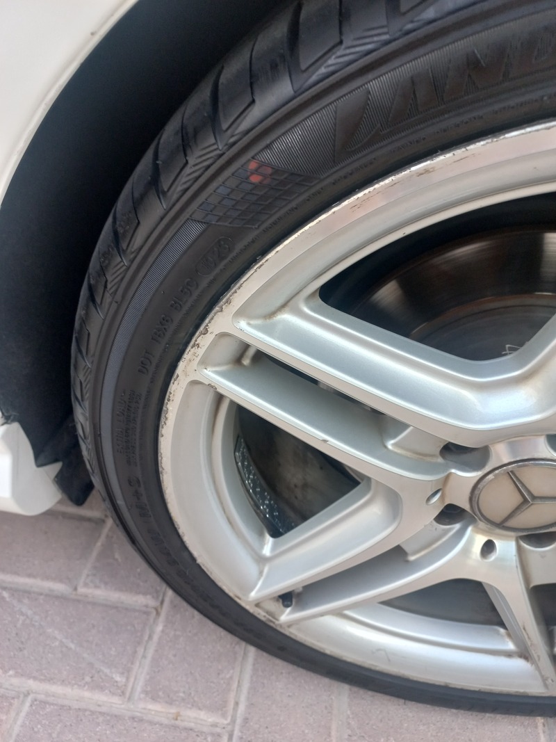 Used 2015 Mercedes C250 for sale in Dubai