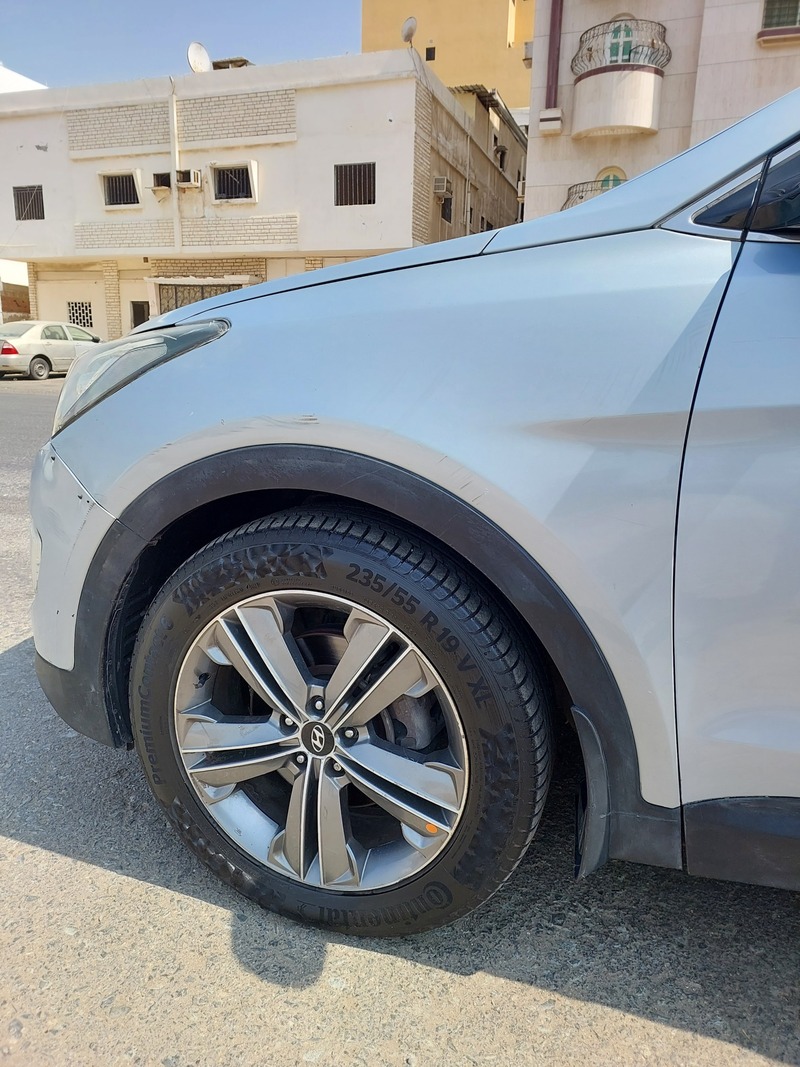 Used 2014 Hyundai Grand Santa Fe for sale in Jeddah