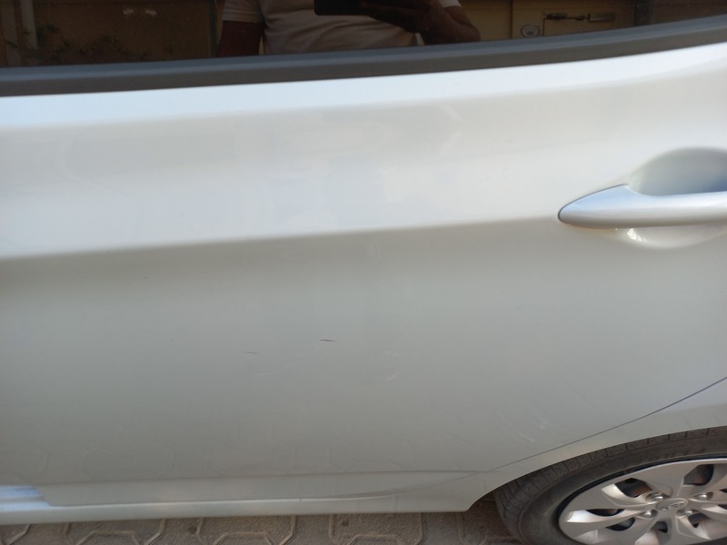 Used 2015 Hyundai Accent for sale in Dubai