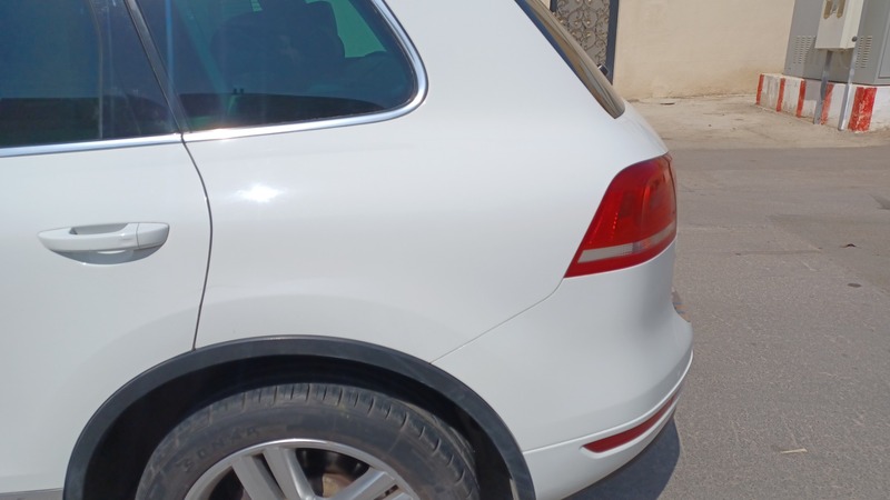 Used 2012 Volkswagen Touareg for sale in Riyadh