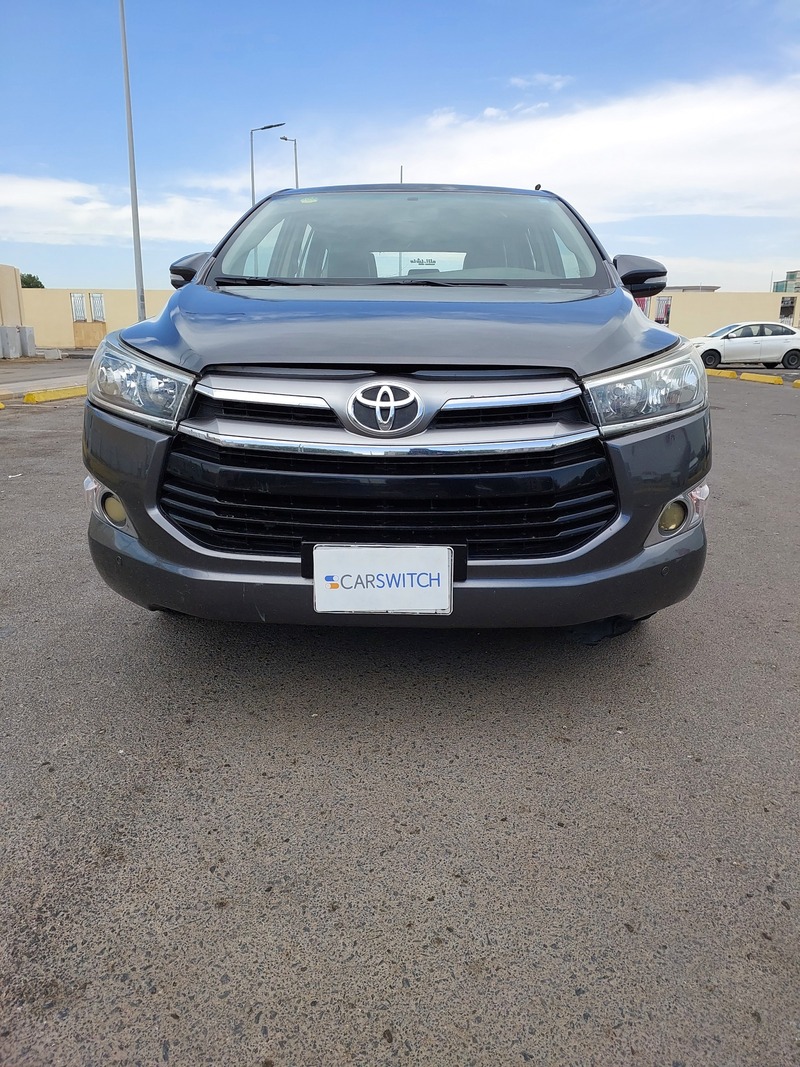Used 2017 Toyota Innova for sale in Jeddah