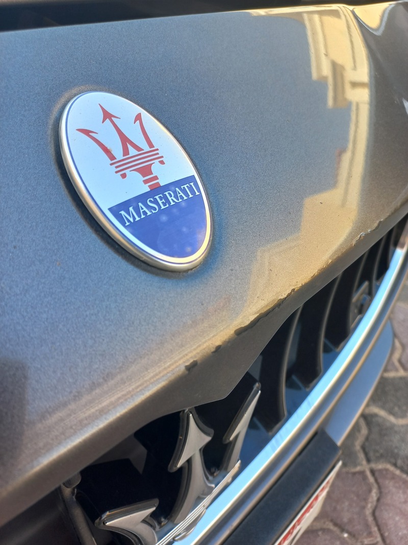 Used 2015 Maserati Ghibli for sale in Abu Dhabi