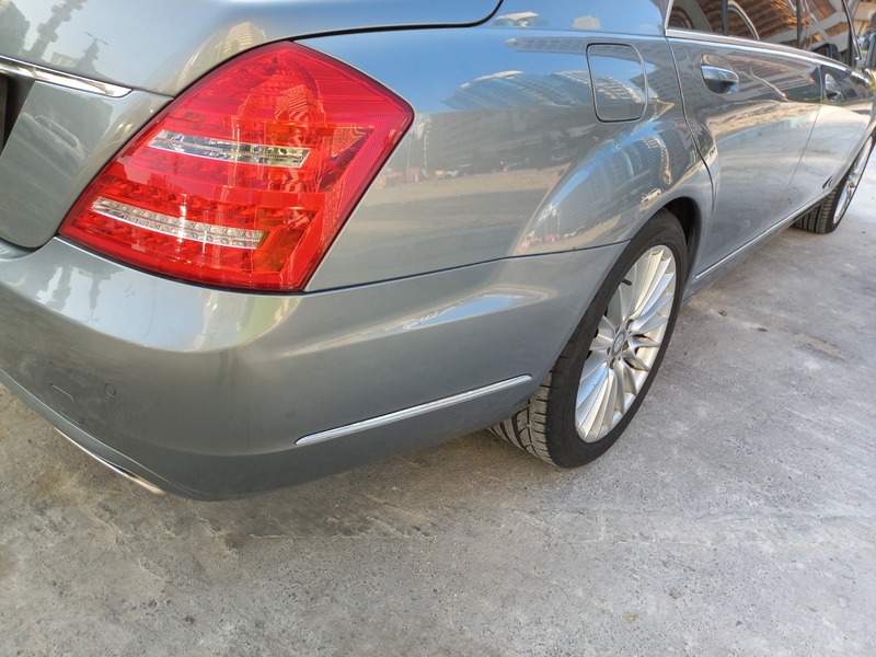 Used 2012 Mercedes S350 for sale in Abu Dhabi