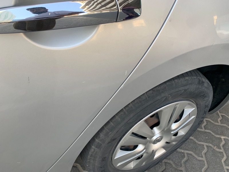 Used 2013 Nissan Sentra for sale in Sharjah