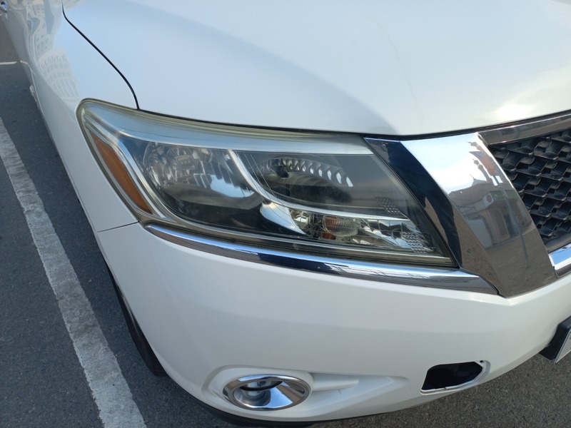 Used 2013 Nissan Pathfinder for sale in Dubai