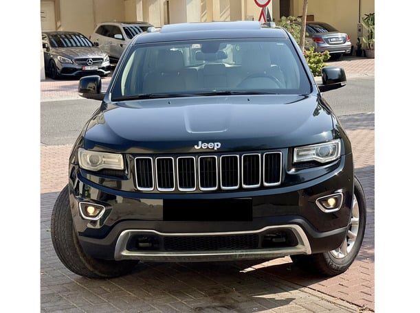 Used 2014 Jeep Grand Cherokee for sale in Dubai