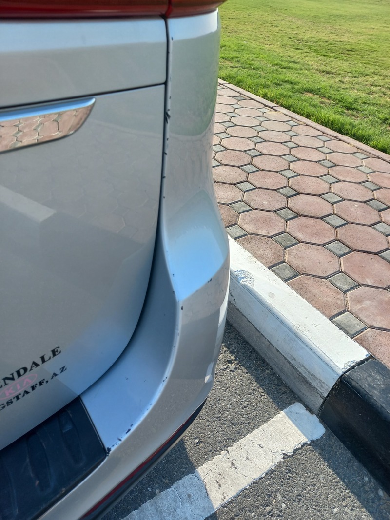 Used 2019 Kia Sedona for sale in Sharjah