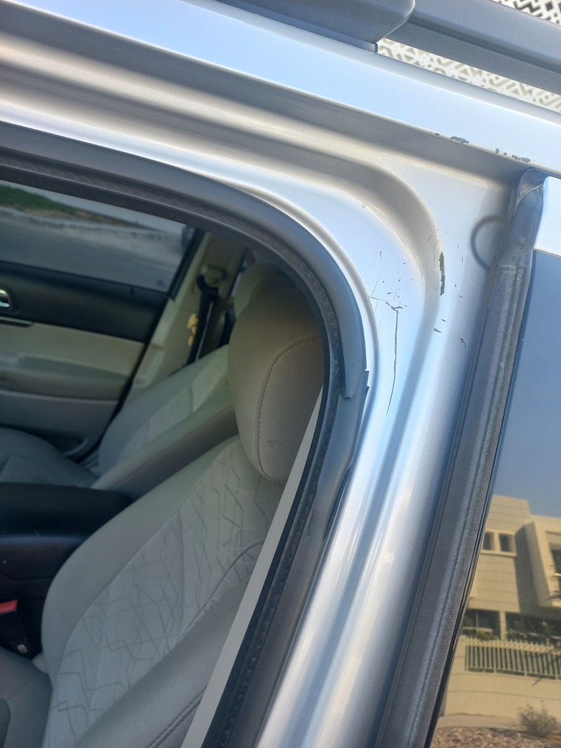 Used 2014 Ford Explorer for sale in Dubai