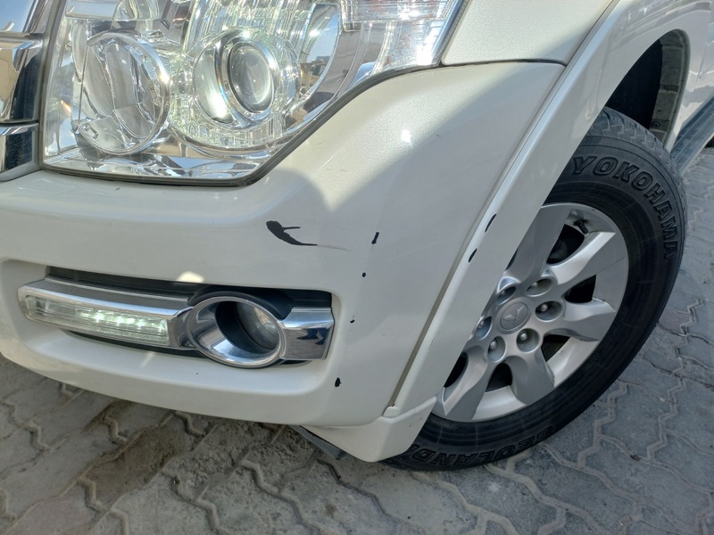 Used 2017 Mitsubishi Pajero for sale in Sharjah