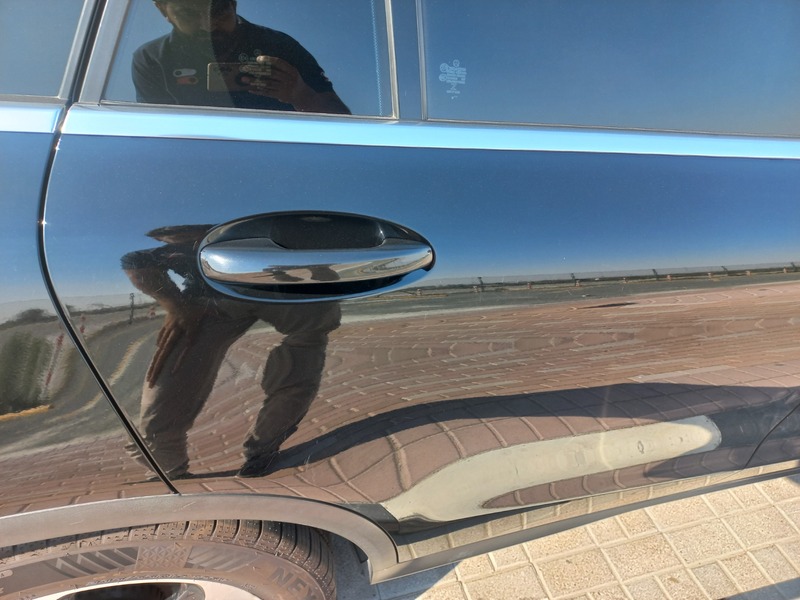 Used 2020 Mercedes GLC200 for sale in Dubai