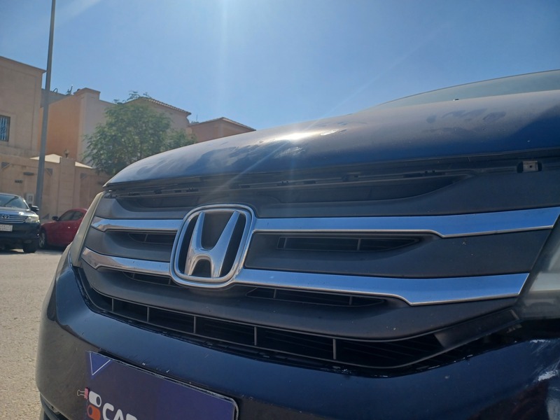 Used 2014 Honda Odyssey for sale in Dammam