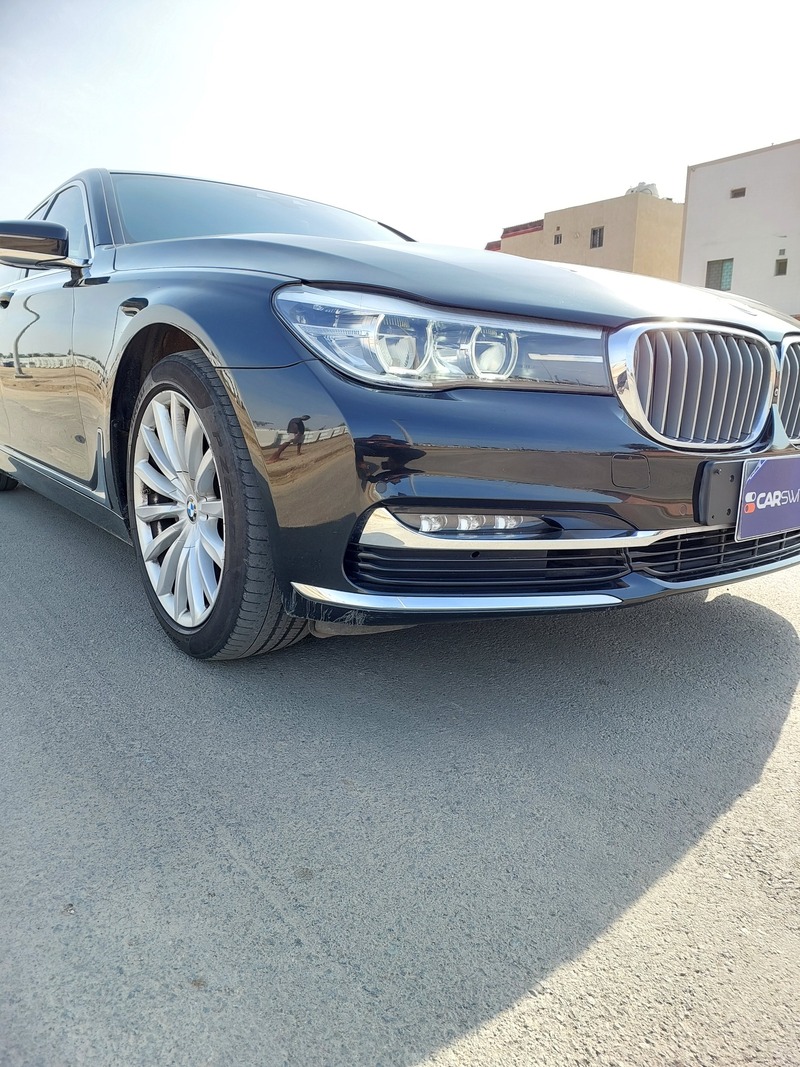 Used 2018 BMW 730 for sale in Jeddah
