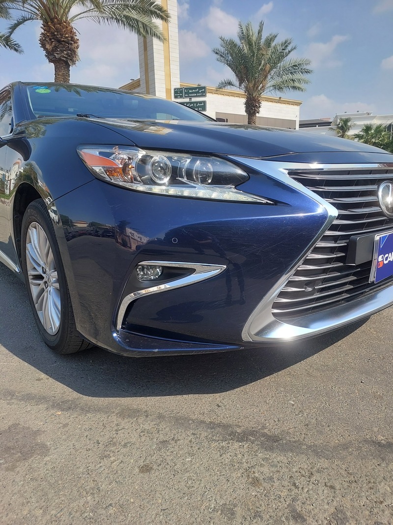 Used 2016 Lexus ES350 for sale in Jeddah