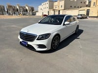 مستعمله 2019 مرسيدس S560 للبيع فى الرياض