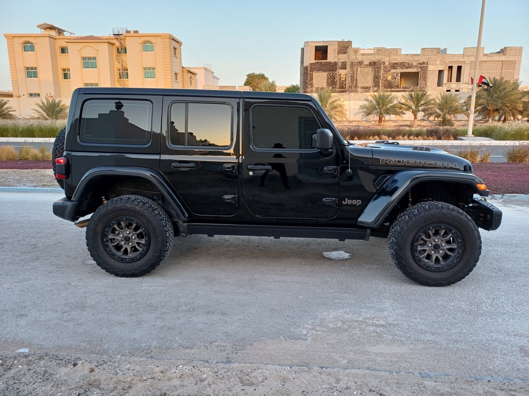 Used lifted jeep hot sale wrangler for sale