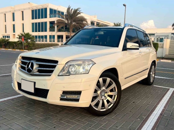 مستعمله 2011 مرسيدس GLK300 للبيع فى دبي