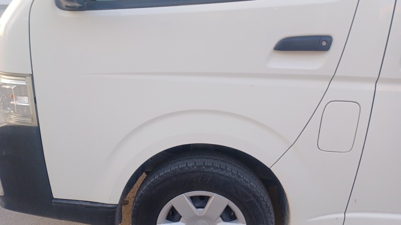 Used 2013 Toyota Hiace for sale in Riyadh