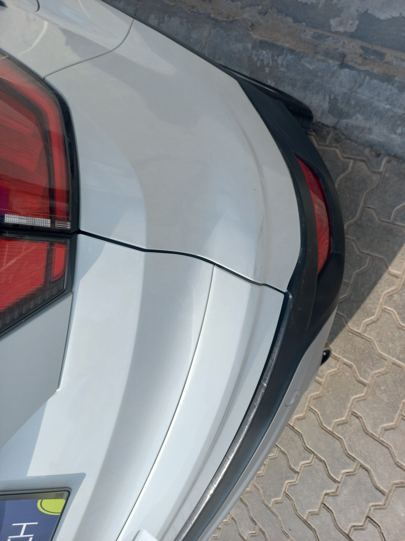 Used 2018 Ford Escape for sale in Dubai
