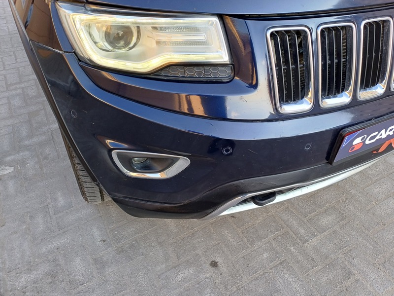 Used 2014 Jeep Grand Cherokee for sale in Abu Dhabi