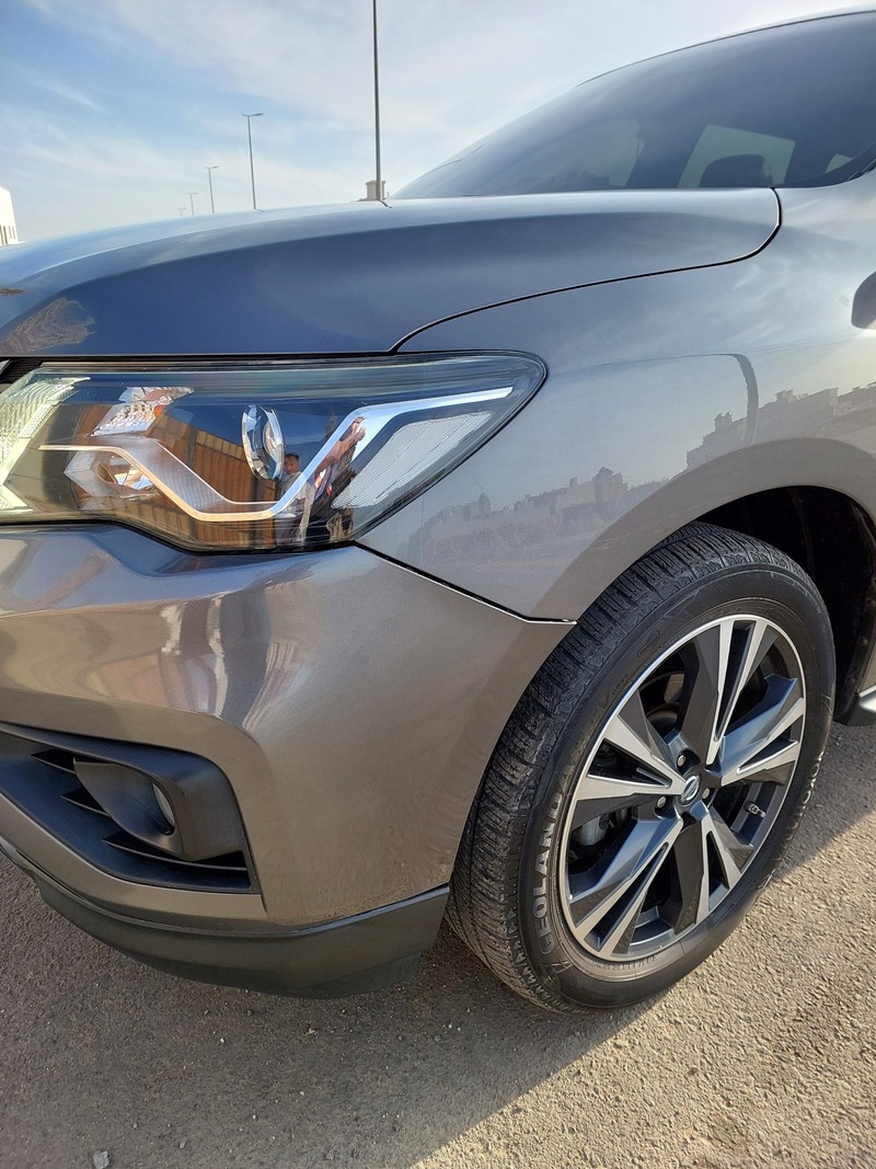 Used 2019 Nissan Pathfinder for sale in Jeddah