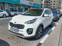 Used 2017 Kia Sportage for sale in Sharjah