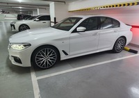 Used 2018 BMW 540 for sale in Abu Dhabi