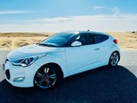 Used 2016 Hyundai Veloster for sale in Dubai