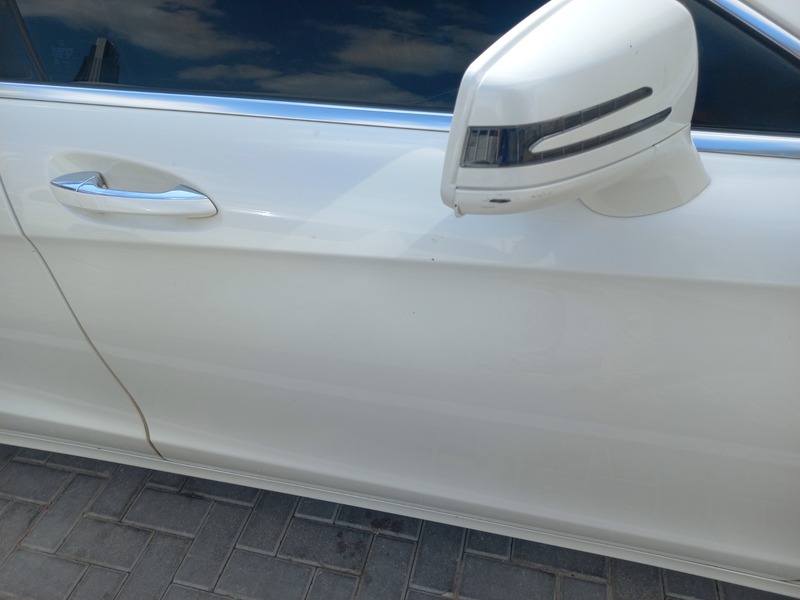 Used 2012 Mercedes CLS350 for sale in Dubai