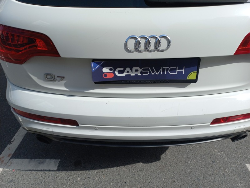 Used 2014 Audi Q7 for sale in Dubai